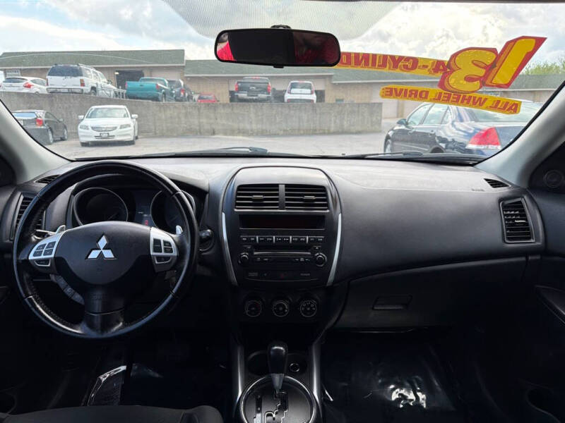 2013 Mitsubishi Outlander Sport ES