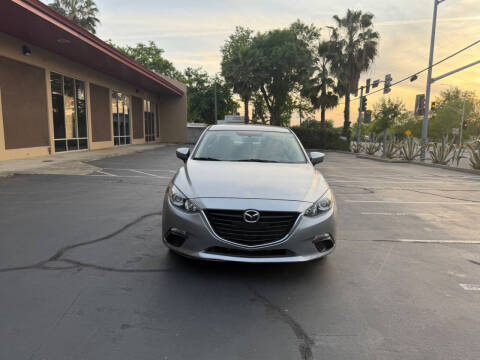 2016 Mazda MAZDA3 i Sport