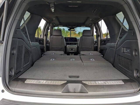 2025 Chevrolet Tahoe RST