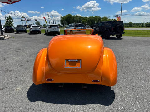 1939 Ford Super Deluxe