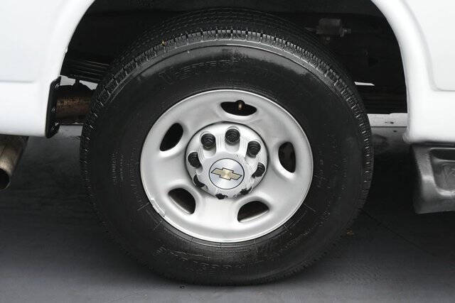 2023 Chevrolet Express LS 3500
