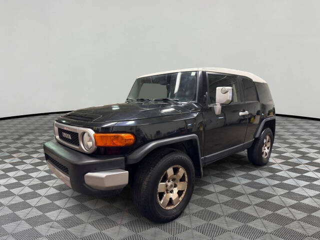 2007 Toyota FJ Cruiser for sale at Paley Auto Group in Columbus, OH