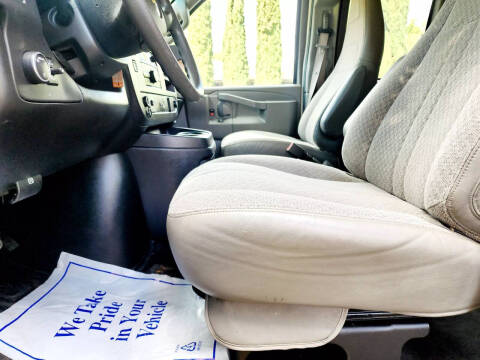 2018 Chevrolet Express LT 2500