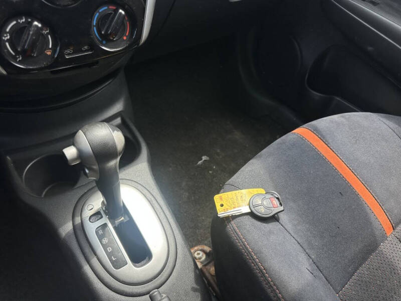 2015 Nissan Versa Note SV