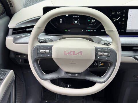 2024 Kia EV9 Land