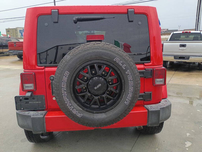 2016 Jeep Wrangler Unlimited Sahara