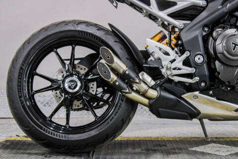2022 Triumph Speed Triple 1200 RS
