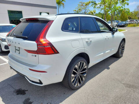 2026 Volvo XC60 B5 Ultra