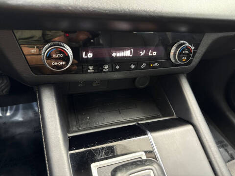 2023 Mitsubishi Outlander SE Special Edition