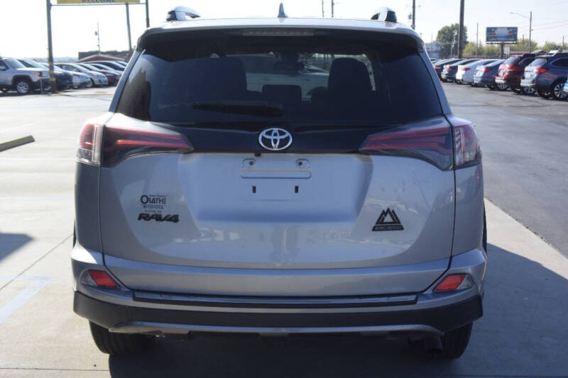 2018 Toyota RAV4 Adventure