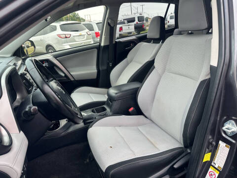 2018 Toyota RAV4 XLE