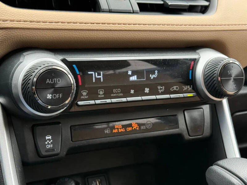 2023 Toyota RAV4 Hybrid XLE