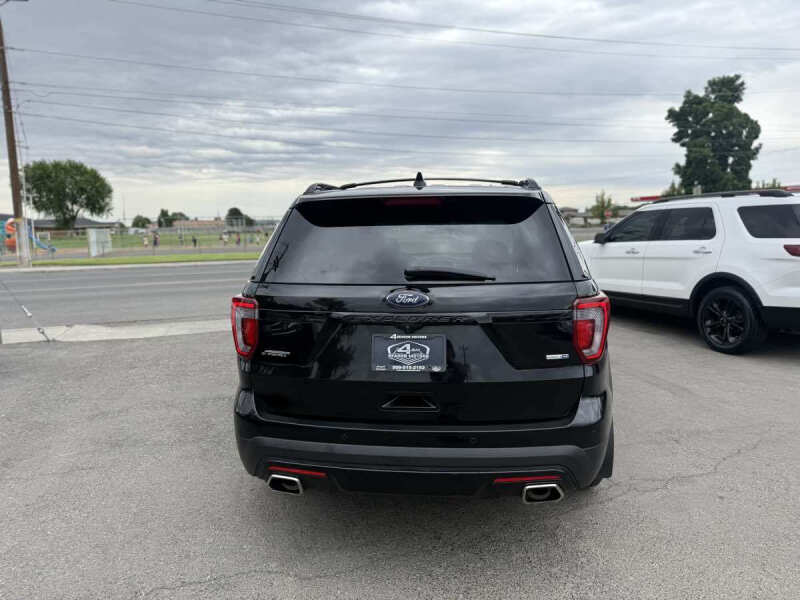 2017 Ford Explorer Sport
