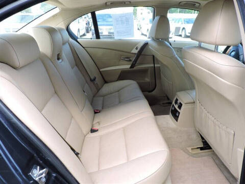 2006 BMW 5 Series 525xi