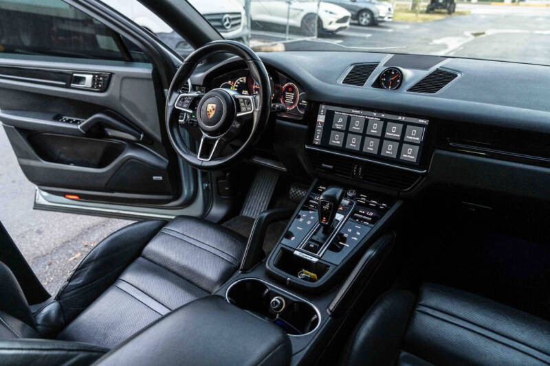 2020 Porsche Cayenne