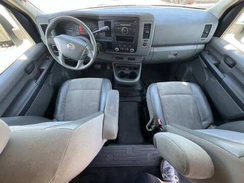 2017 Nissan NV