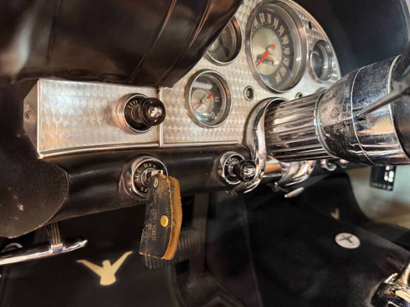 1957 Ford Thunderbird