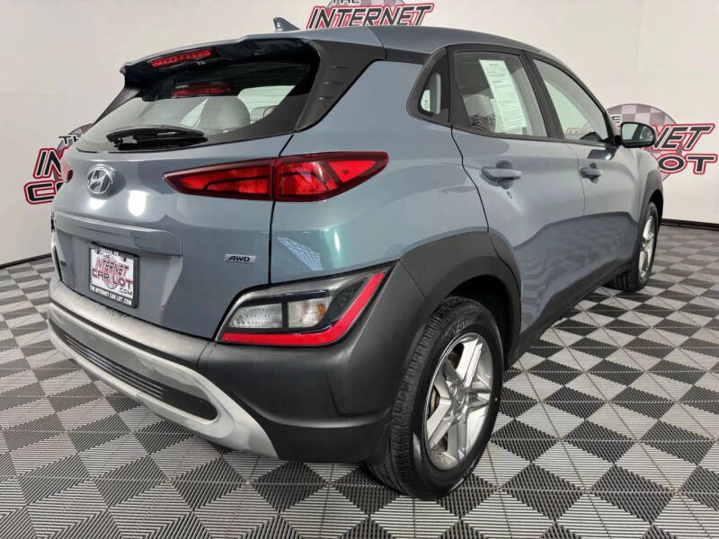 2022 Hyundai Kona SE