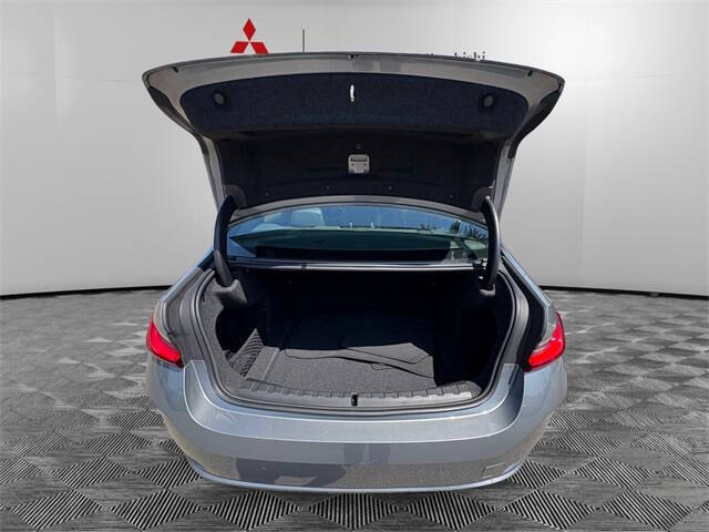 2023 BMW 3 Series 330i