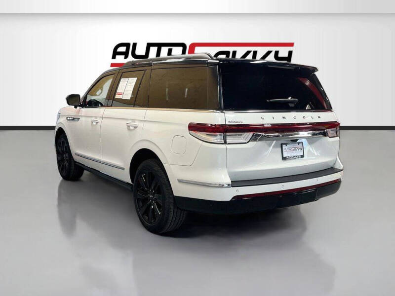 2024 Lincoln Navigator Black Label