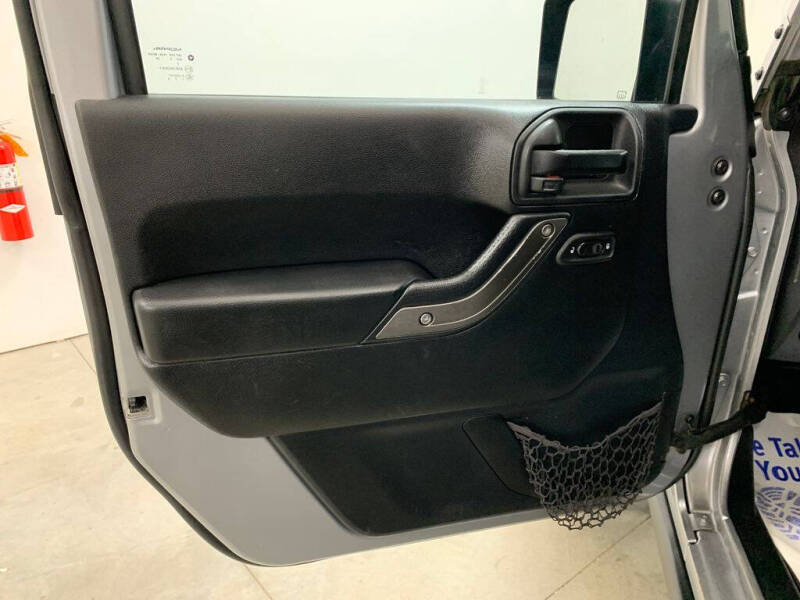 2015 Jeep Wrangler Sport