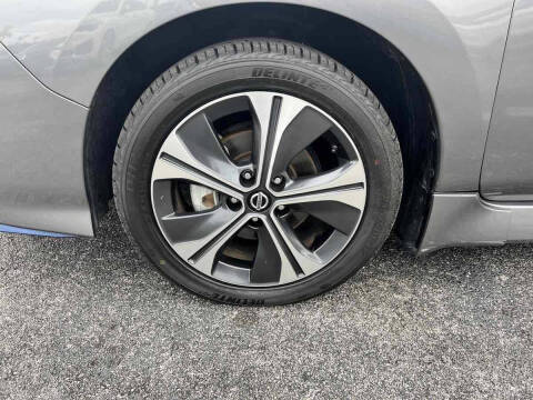 2021 Nissan LEAF SL PLUS