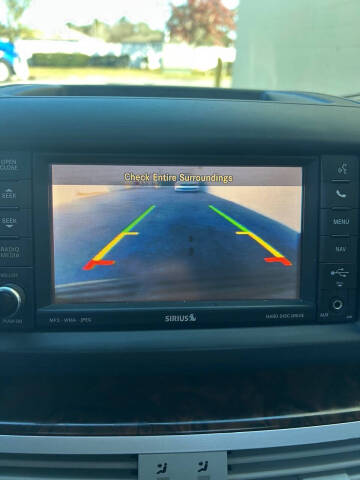 2014 Volkswagen Routan SEL Premium