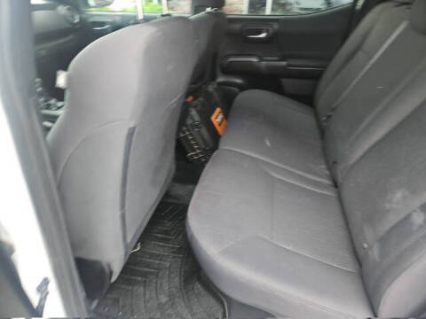 2018 Toyota Tacoma SR5 V6