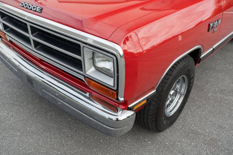 1987 Dodge RAM 150