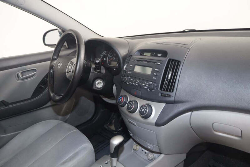 2009 Hyundai Elantra SE