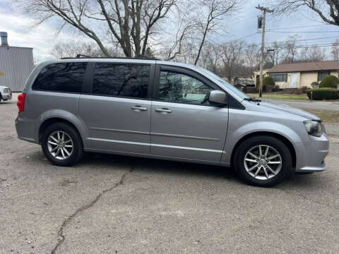 2014 Dodge Grand Caravan R/T