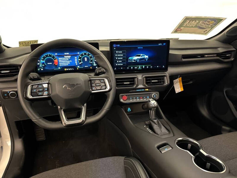 2025 Ford Mustang EcoBoost