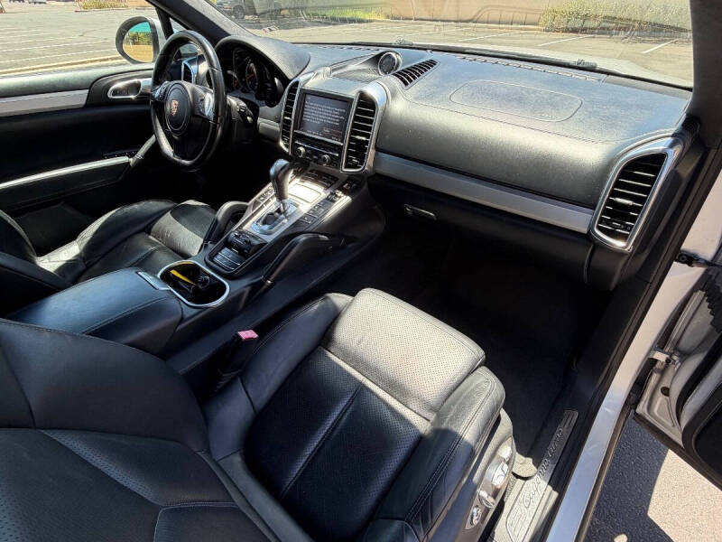 2013 Porsche Cayenne Turbo