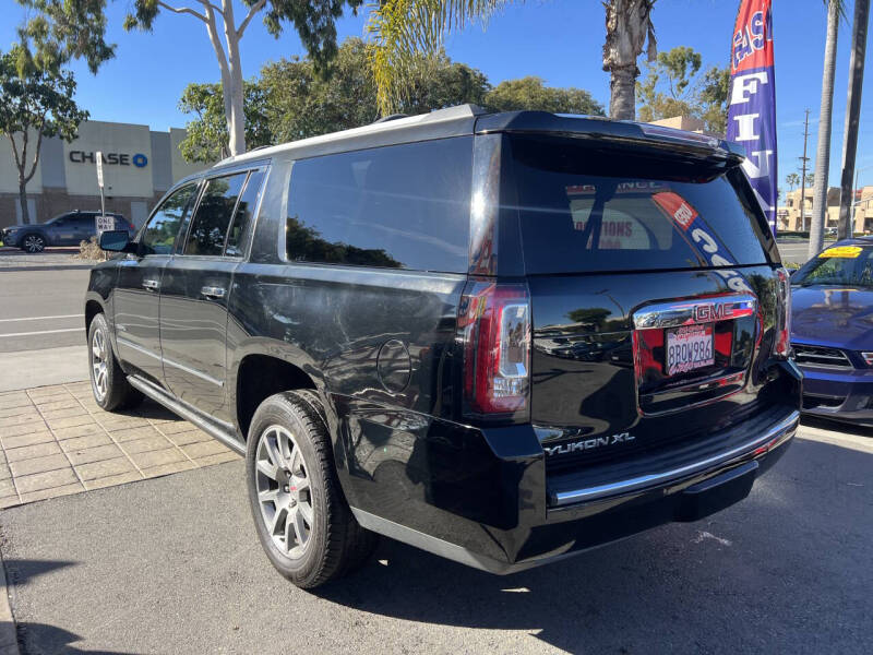 2017 GMC Yukon XL Denali