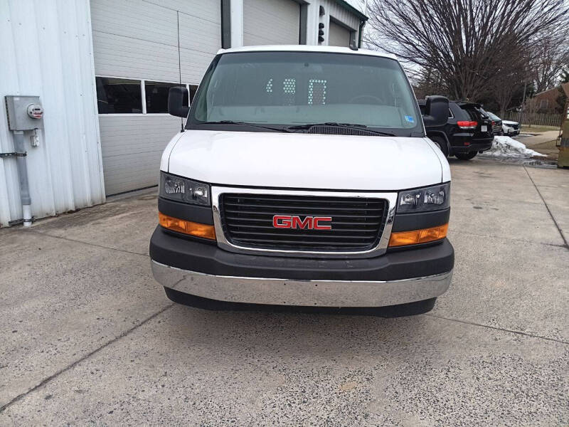 2024 GMC Savana 2500