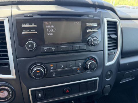 2017 Nissan Titan S