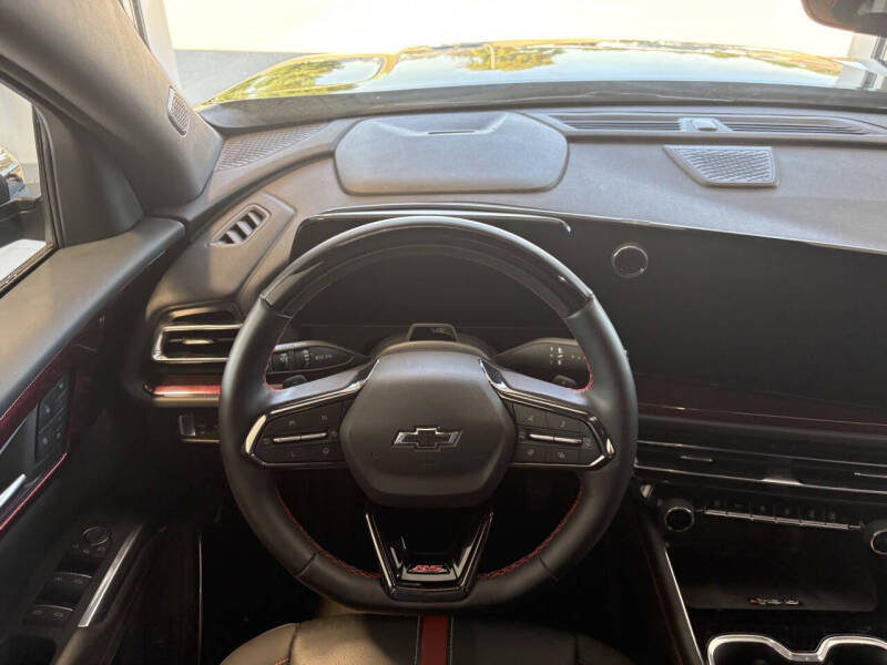 2025 Chevrolet Traverse RS