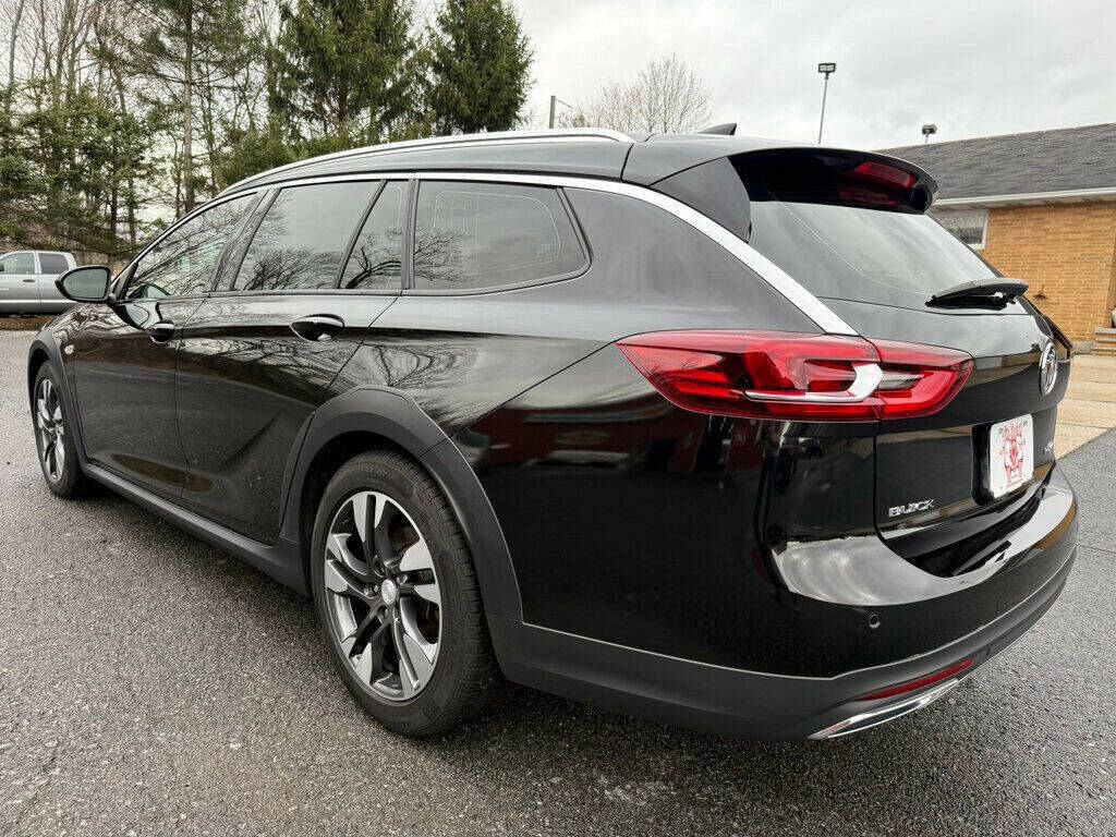 2019 Buick Regal TourX 5