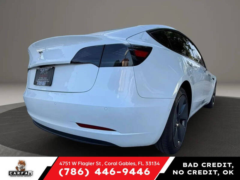 2021 Tesla Model 3 Standard Range Plus