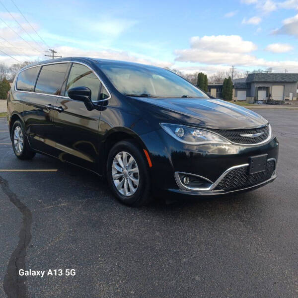 2018 Chrysler Pacifica Touring Plus