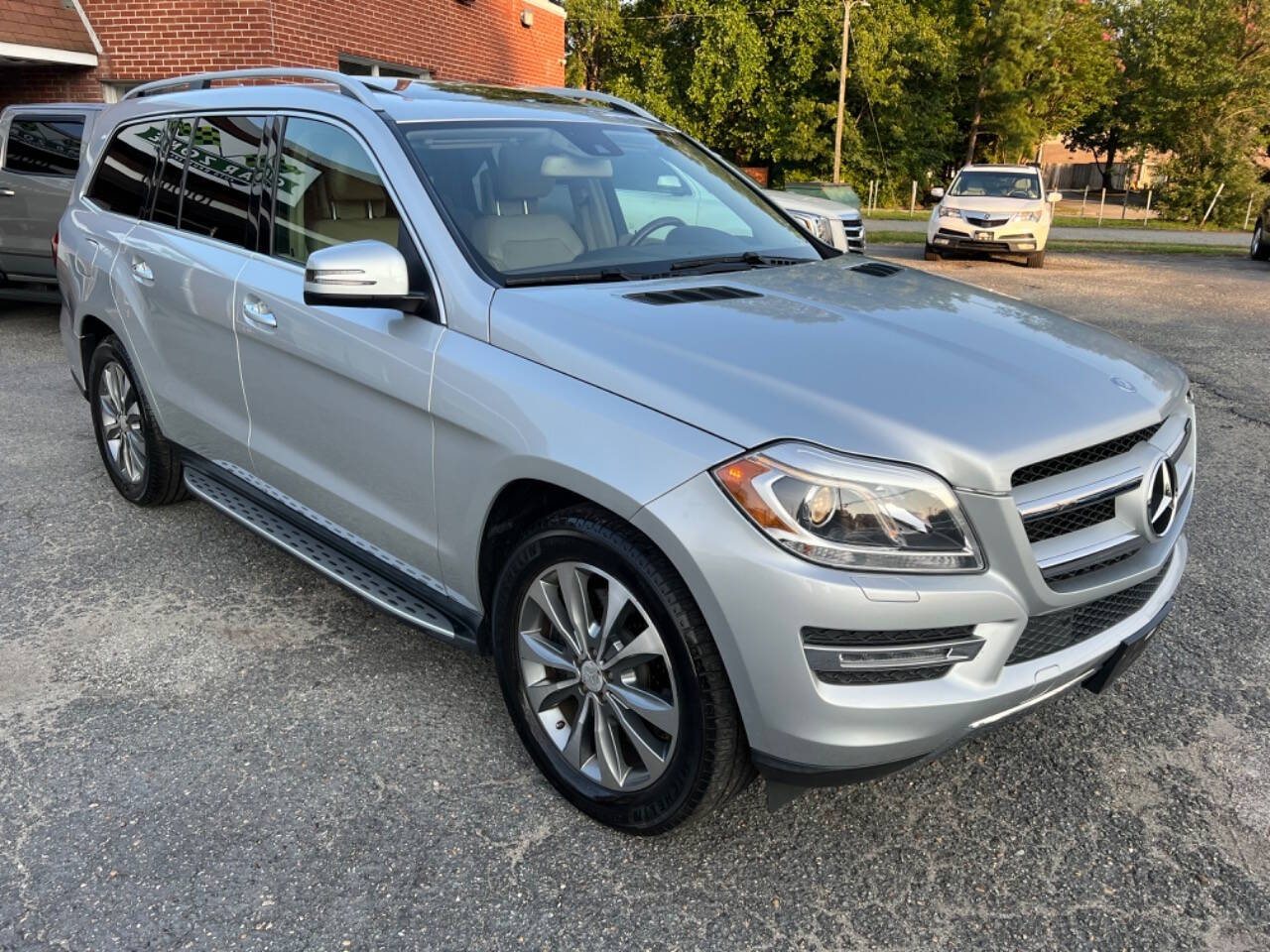 2013 Mercedes-Benz GL-Class for sale at CarZone & Auto Brokers in Newport News, VA