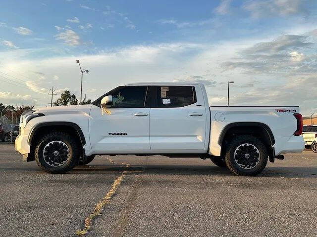 2022 Toyota Tundra SR5