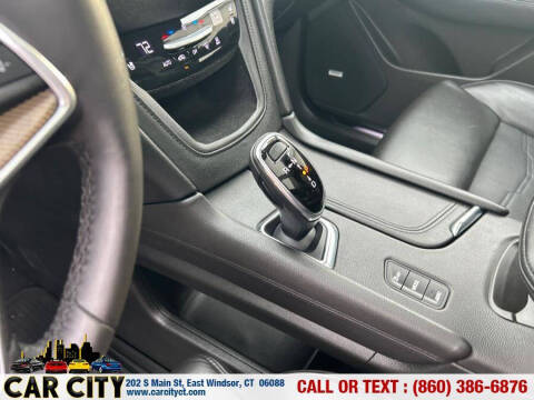 2017 Cadillac XT5 Platinum