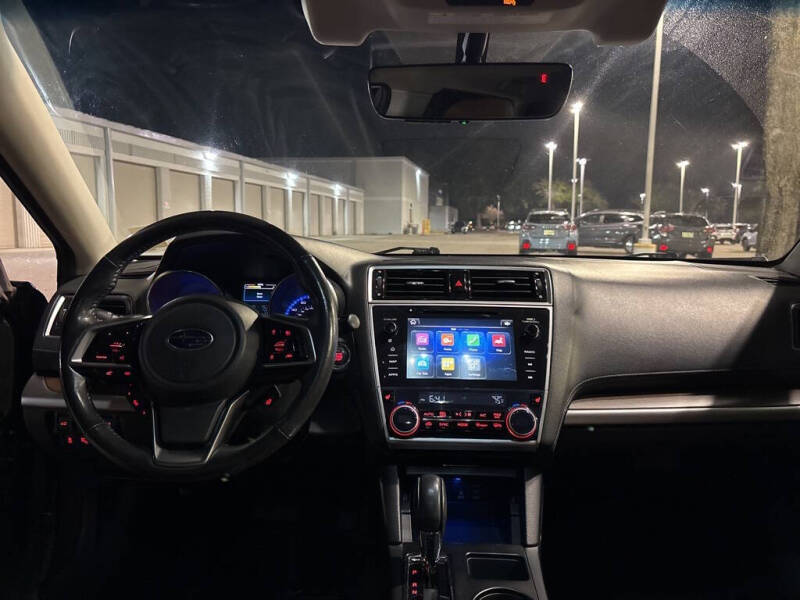 2018 Subaru Outback 2.5i Touring