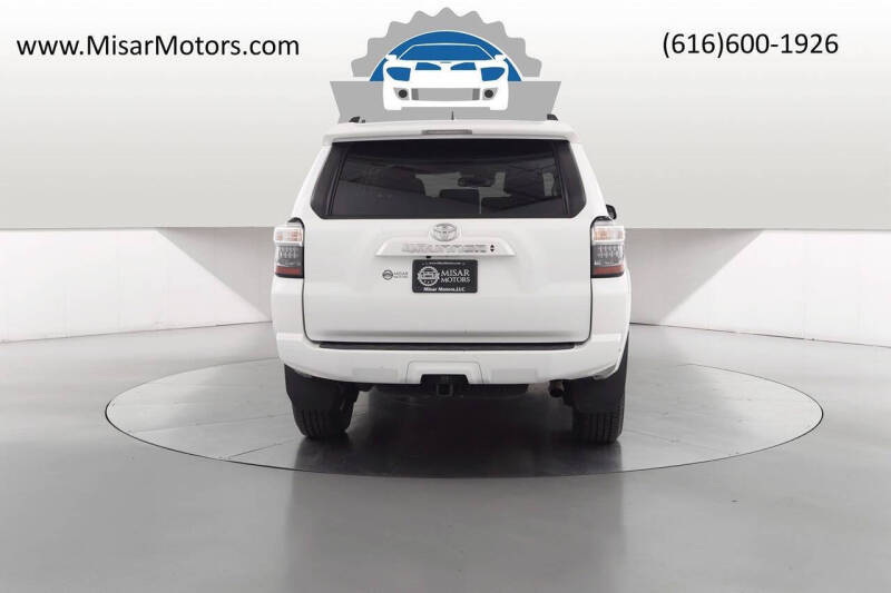 2022 Toyota 4Runner SR5 Premium