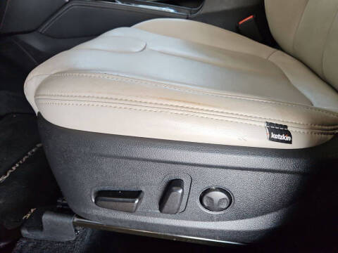 2019 Hyundai Santa Fe Limited 2.4L