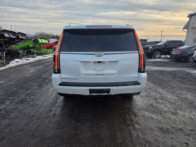 2017 Cadillac Escalade ESV Premium Luxury