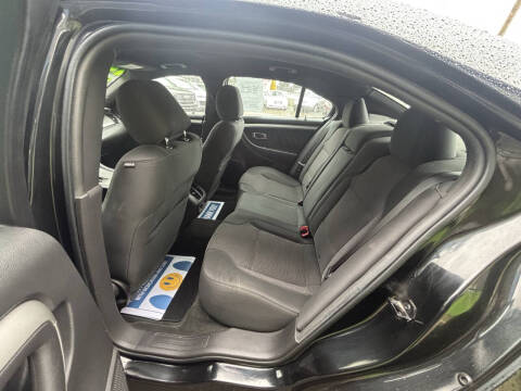 2014 Ford Taurus SEL