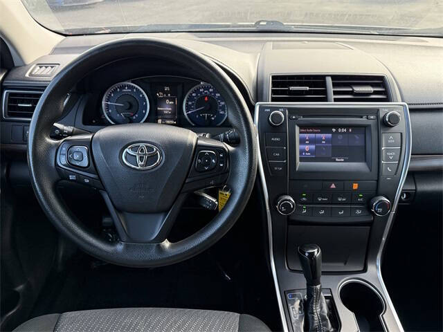 2016 Toyota Camry XLE