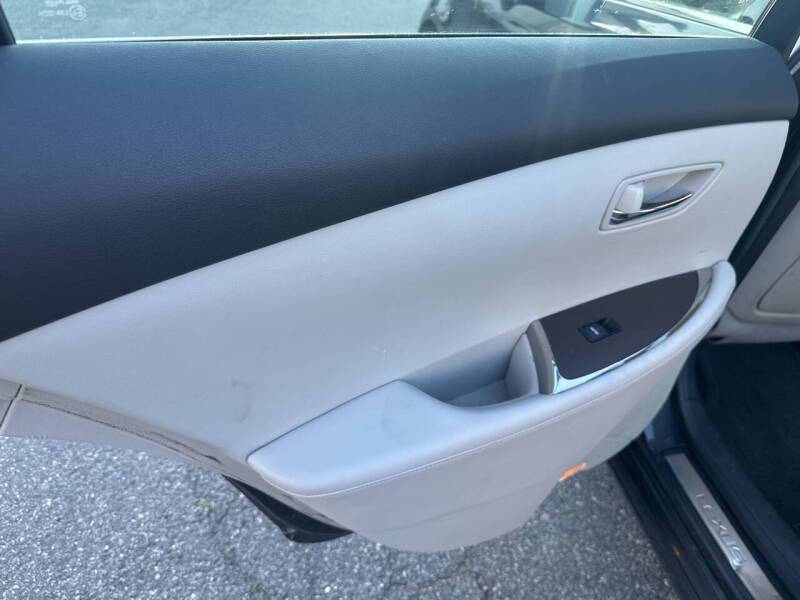 2011 Lexus ES 350